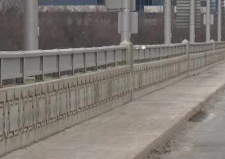 DVP Suicide Death - Man Jumped From Bridge In Toronto